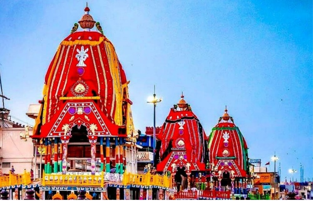 पुरी रथयात्रा 2025 : गजपती महाराज सोन्याच्या झाडूने रस्ता स्वच्छ करतील; जाणून घ्या छेरा पहरा परंपरा 